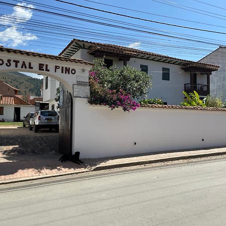 Hostal El Pino Villa de Leyva Ngoại thất bức ảnh