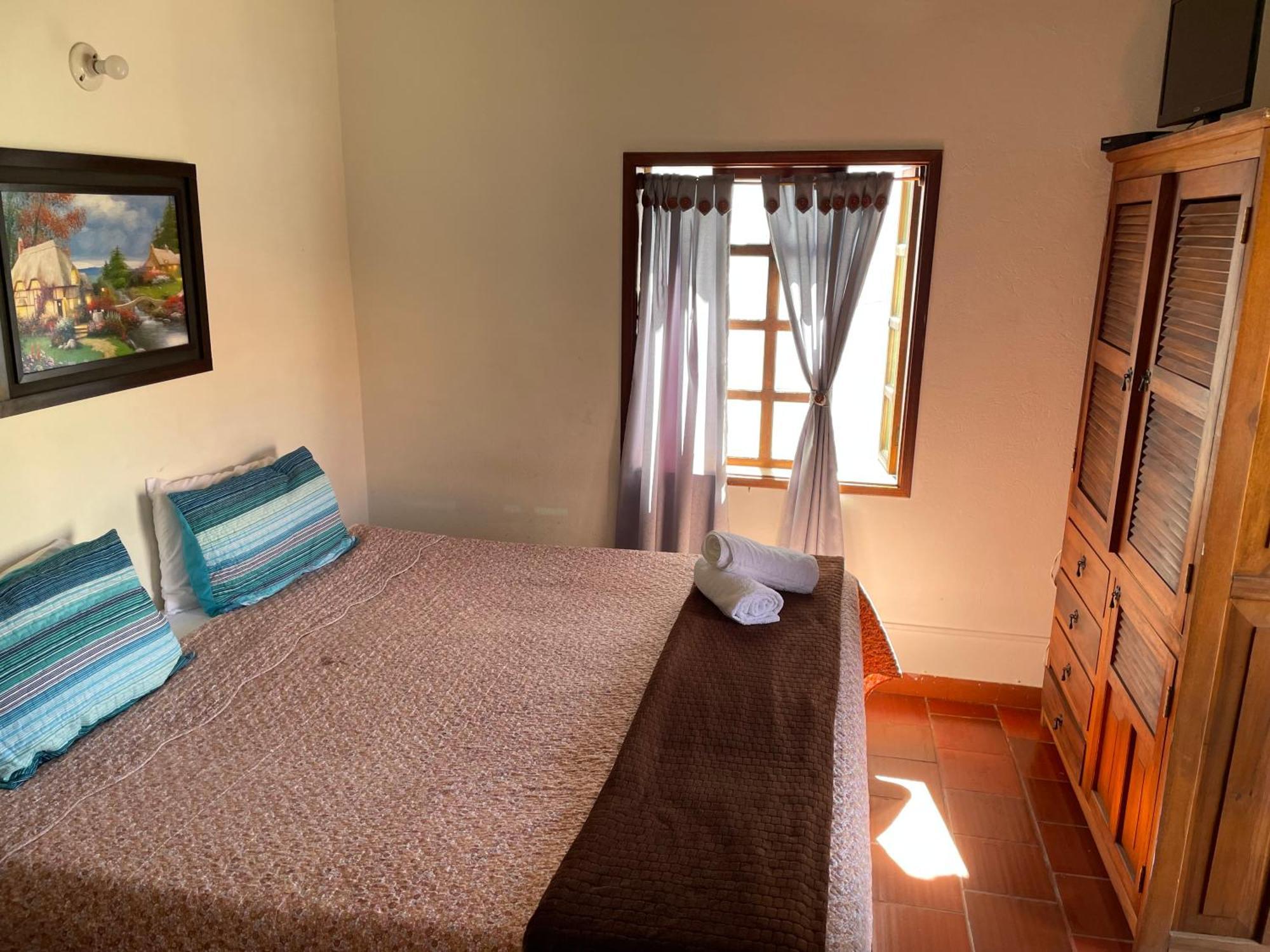 Hostal El Pino Villa de Leyva Ngoại thất bức ảnh