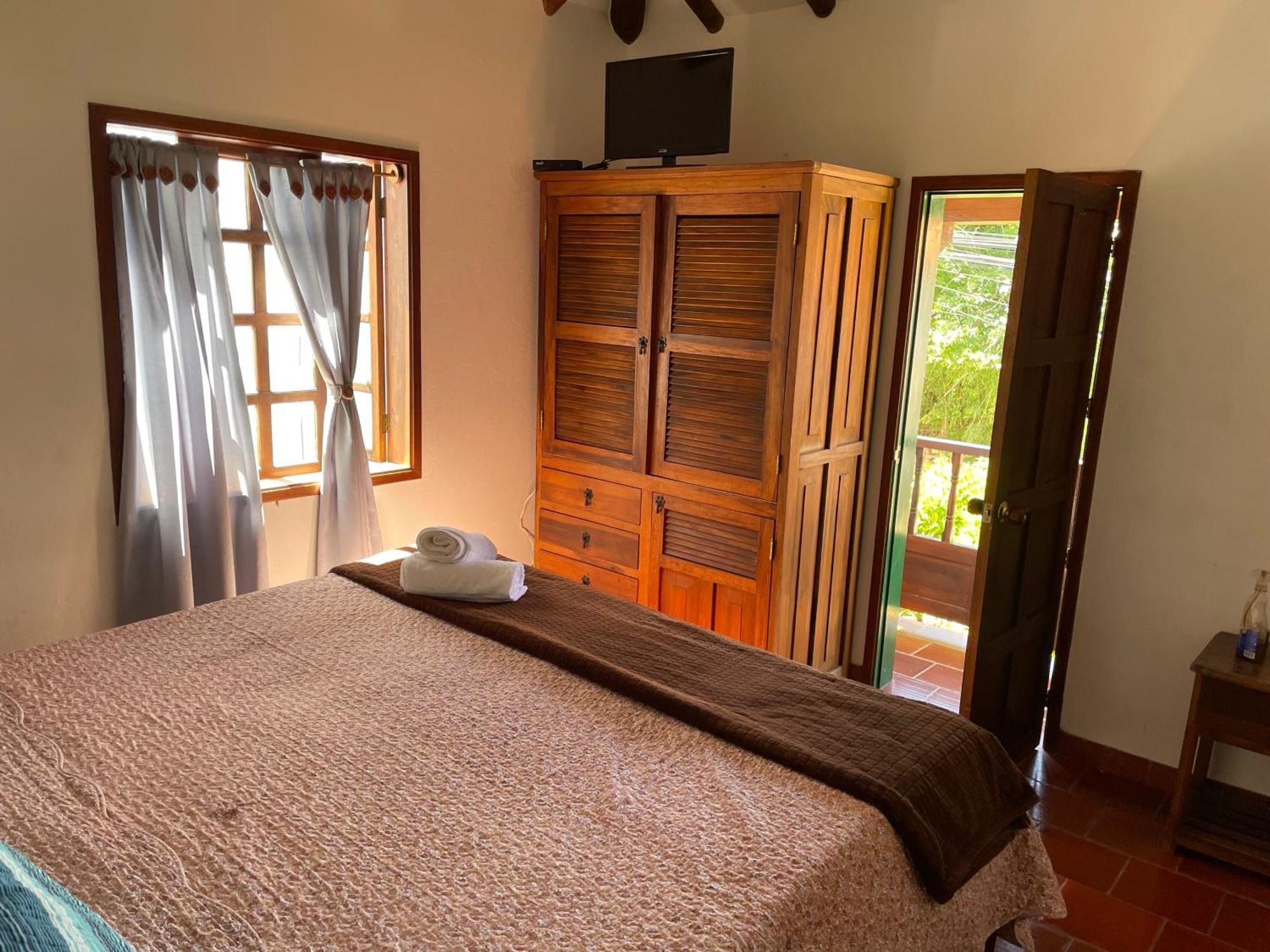 Hostal El Pino Villa de Leyva Ngoại thất bức ảnh