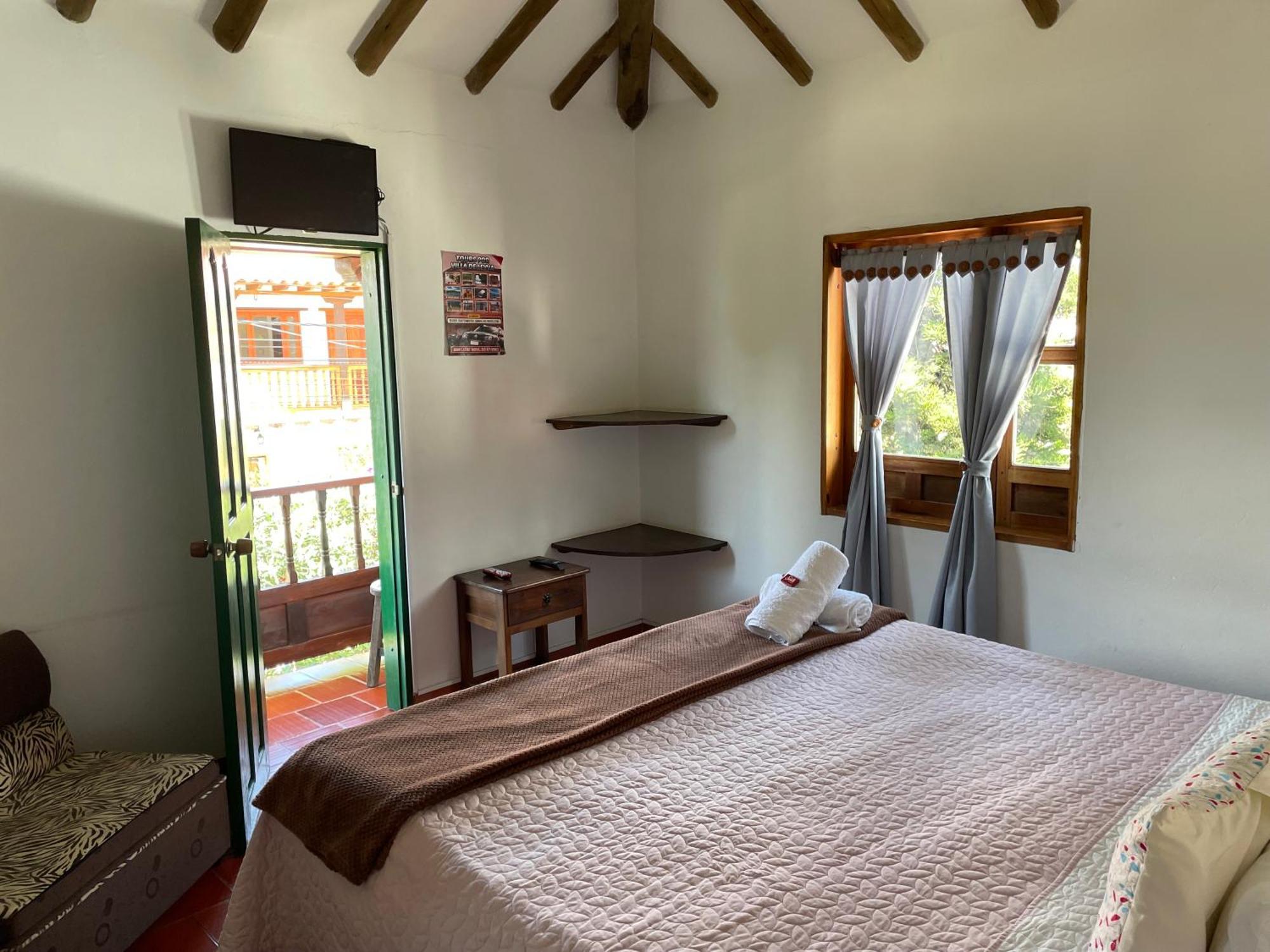 Hostal El Pino Villa de Leyva Ngoại thất bức ảnh