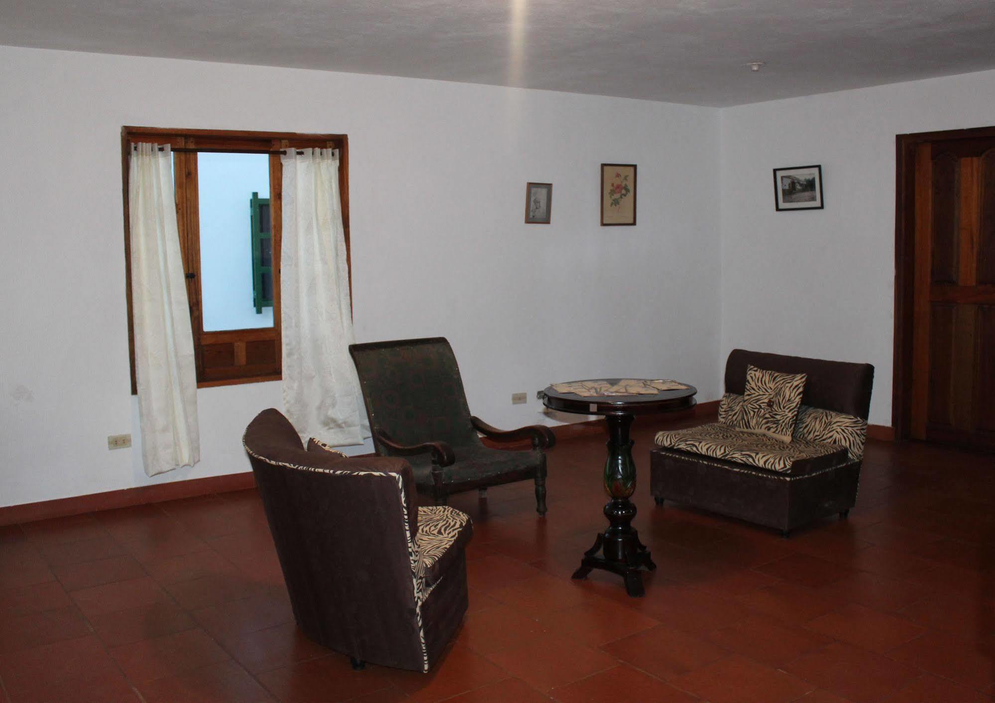 Hostal El Pino Villa de Leyva Ngoại thất bức ảnh