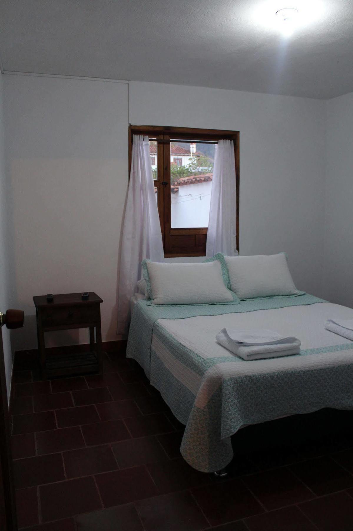 Hostal El Pino Villa de Leyva Ngoại thất bức ảnh