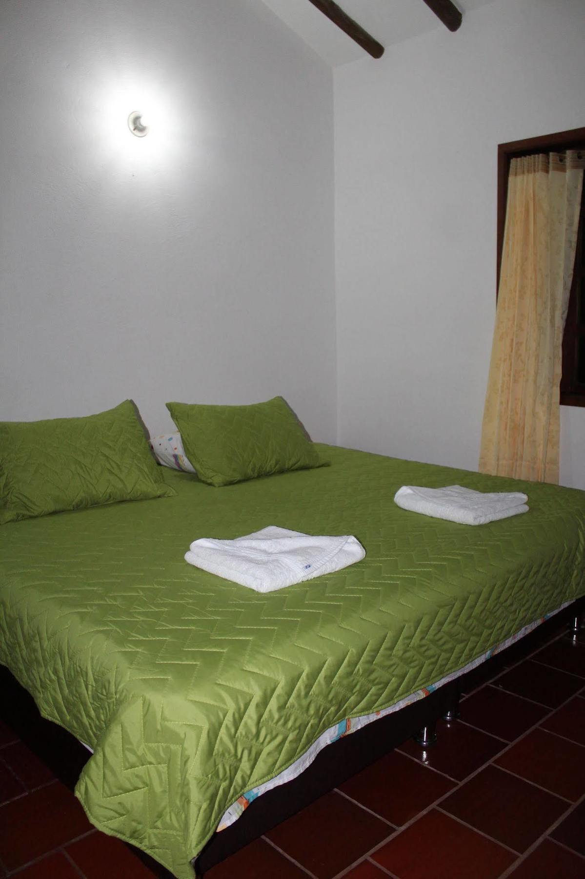Hostal El Pino Villa de Leyva Ngoại thất bức ảnh
