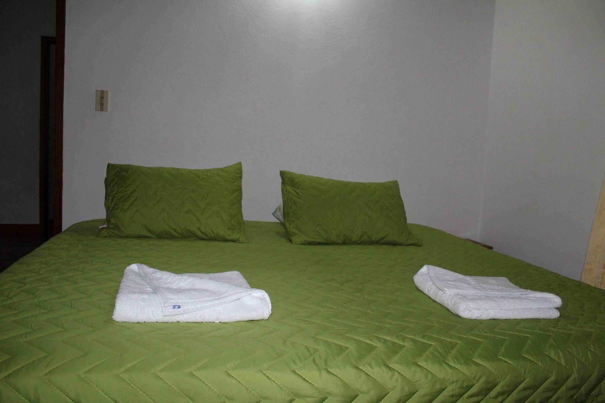 Hostal El Pino Villa de Leyva Ngoại thất bức ảnh